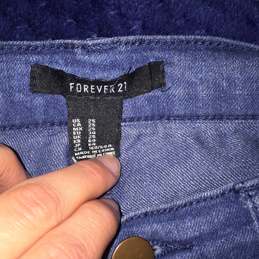 Jeans - Picture 4 of 4